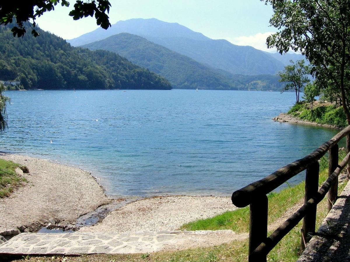 Belvilla By Oyo Villa Etti Bilo - Fronte Lago 몰리나디레드로 외부 사진
